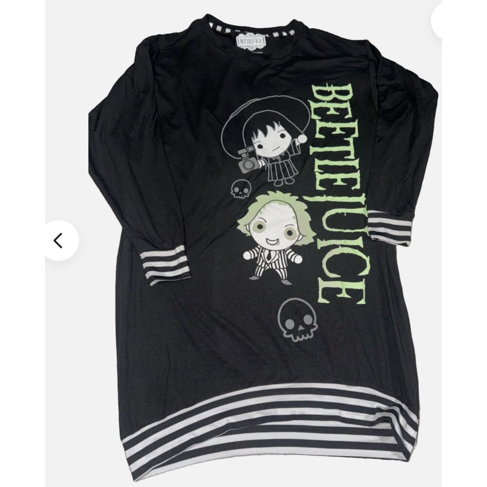 Warner Bros. Beetlejuice Women's Sleepshirt Black M (8-10)